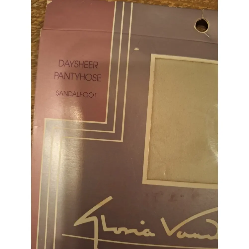 2/ Gloria Vanderbilt Vintage Offwhite Size A Long Sheer Support Pantyhose